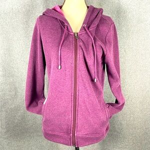 Ugg Woman’s size small long sleeve full zip hoodie with pockets 203